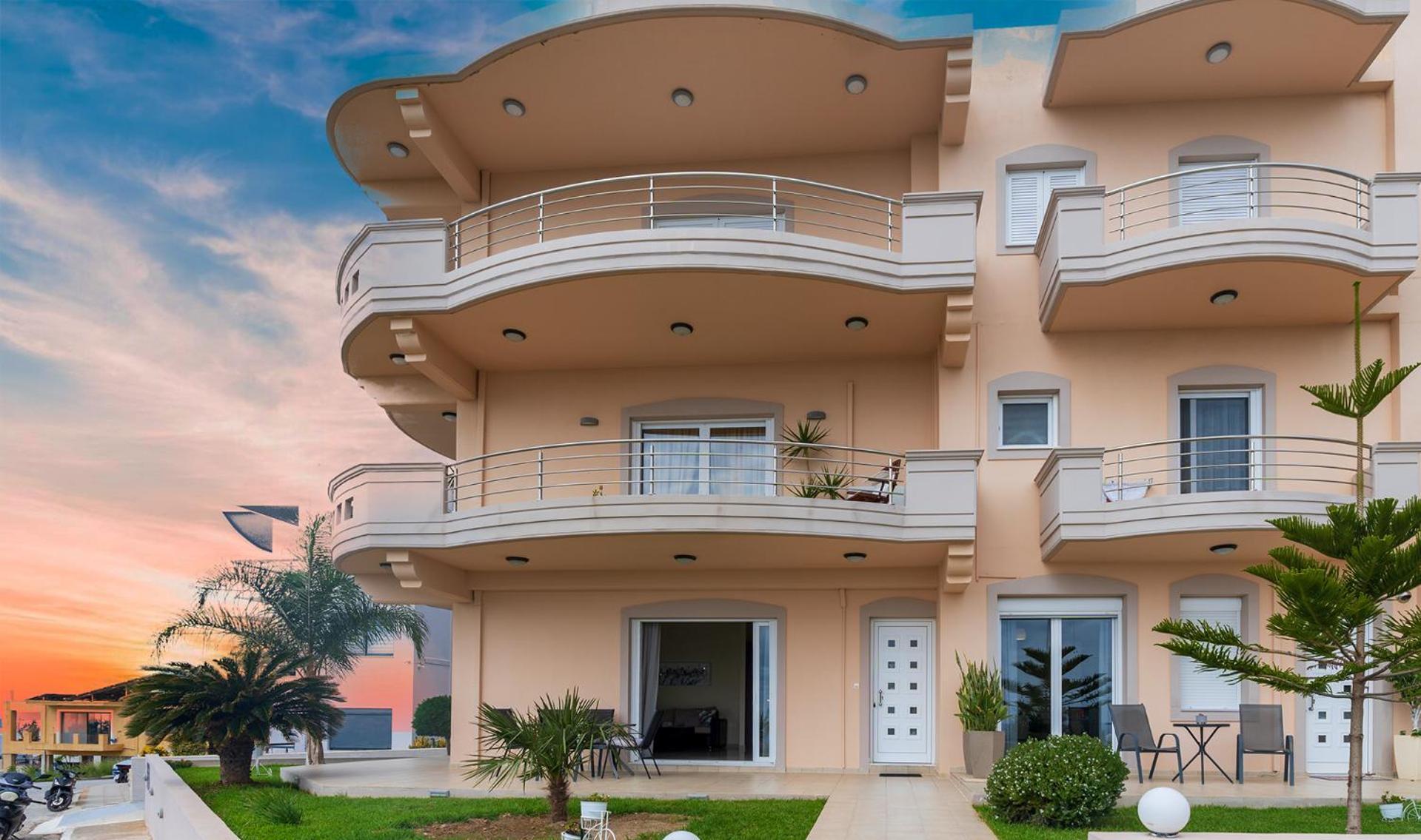 Aristea Apartments Palaiochora Esterno foto